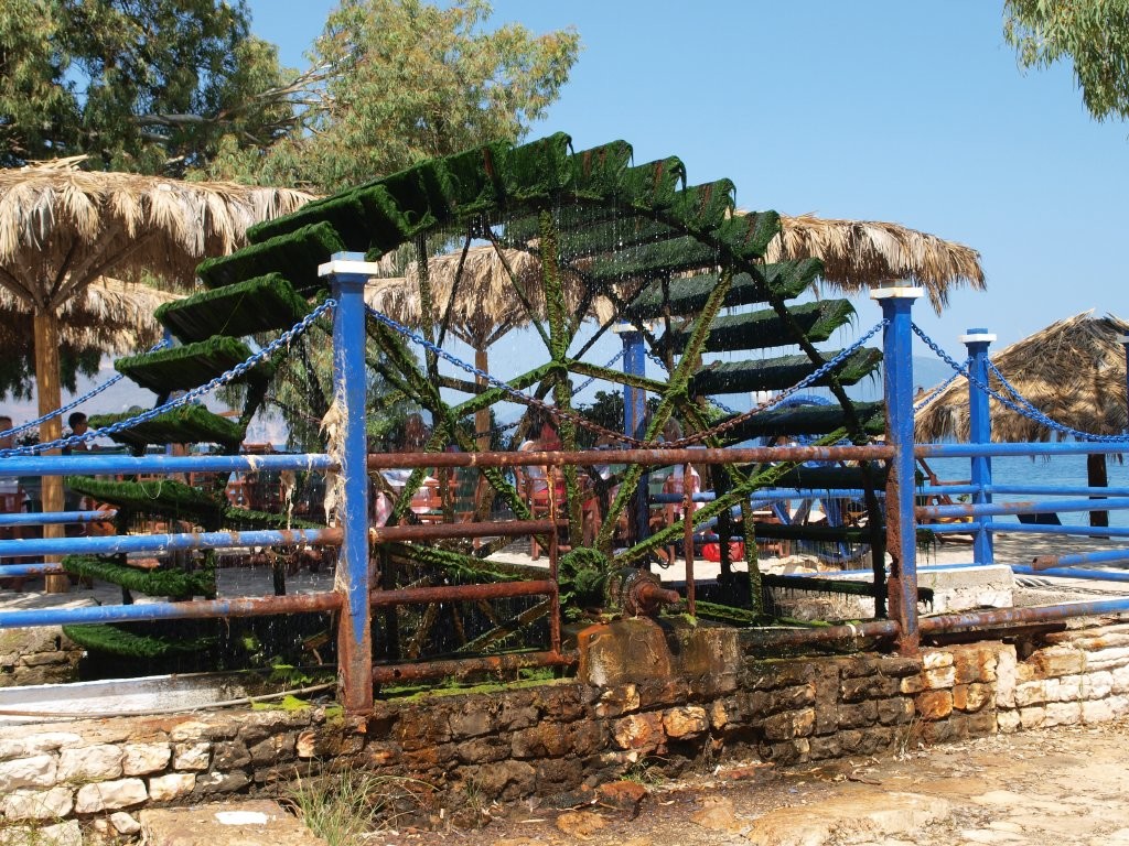 karavomilos