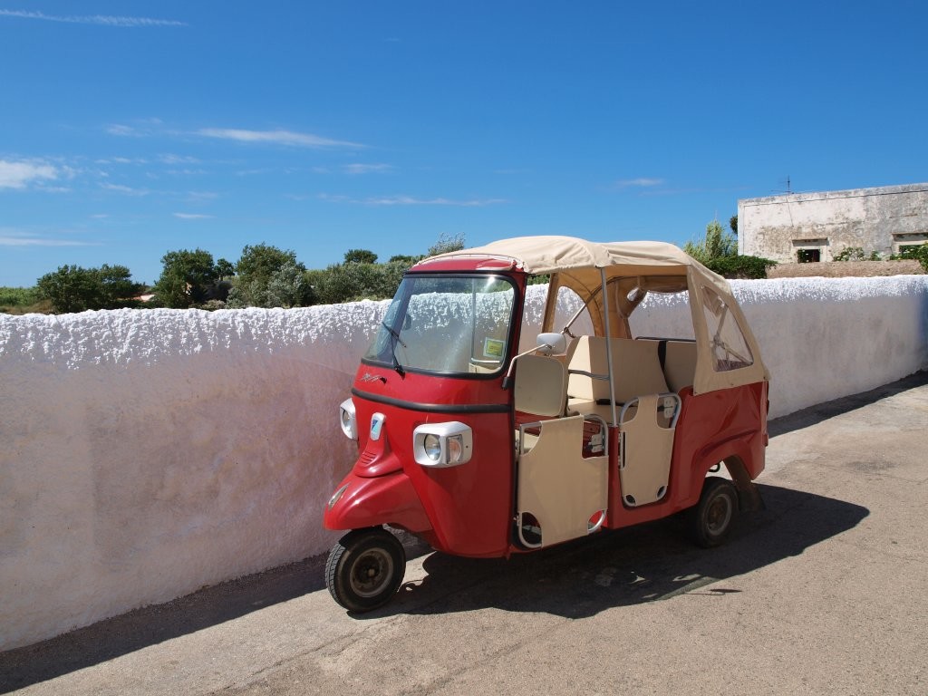 ape-taxi-ventotene